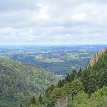 Die Mittelspitz von der Rosteige auf dem Puy de Mareith 03