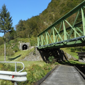 Die Mittelspitze von der Rosteige Im Soccatal in Slowenien - 85