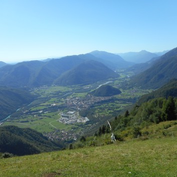 Die Mittelspitze von der Rosteige auf dem Berg Kopala in Slowenien 06