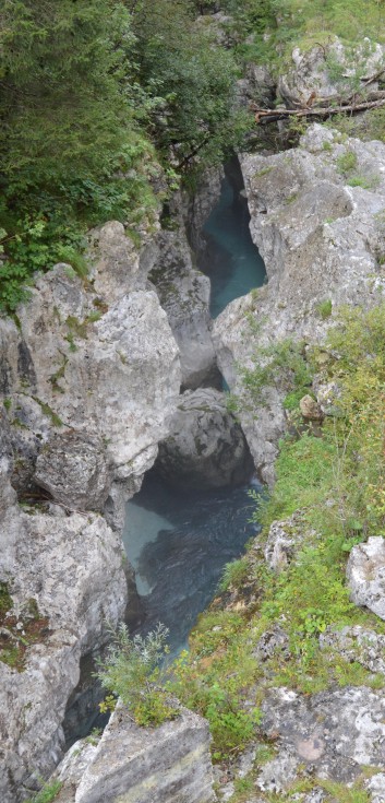 Die Mittelspitze von der Rosteige im der Soccaschlucht in Slowenien - 19