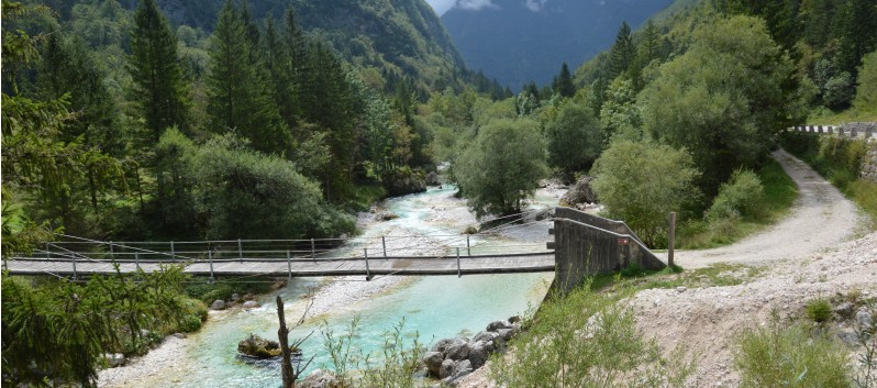 Die Mittelspitze von der Rosteige im der Soccaschlucht in Slowenien - 25