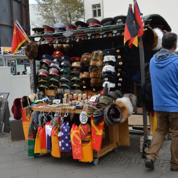 Die Mittelspitze von der Rosteige in Berlin - 113