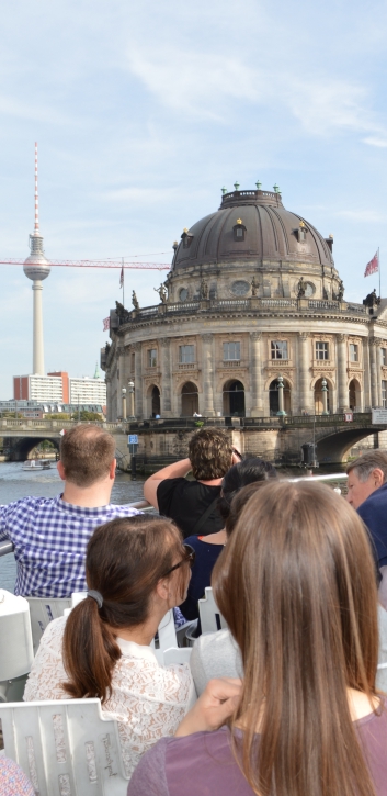 Die Mittelspitze von der Rosteige in Berlin - 23