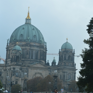 Die Mittelspitze von der Rosteige in Berlin - 37